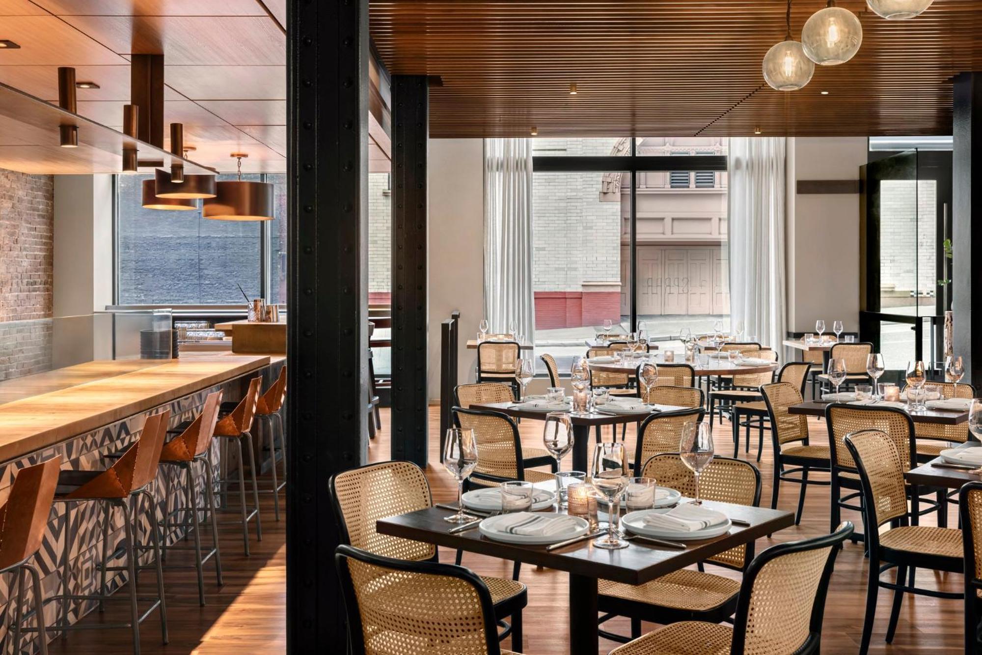 Kimpton Palladian Hotel By Ihg Seattle Exterior photo