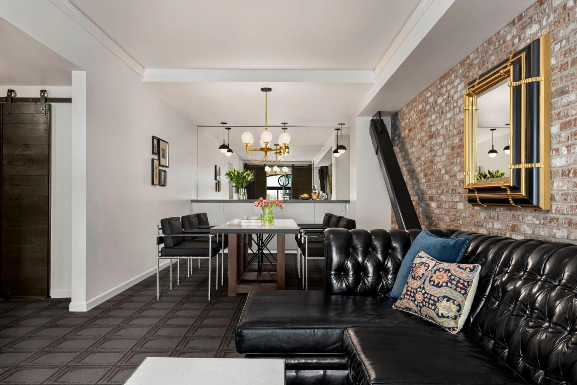 Kimpton Palladian Hotel By Ihg Seattle Exterior photo