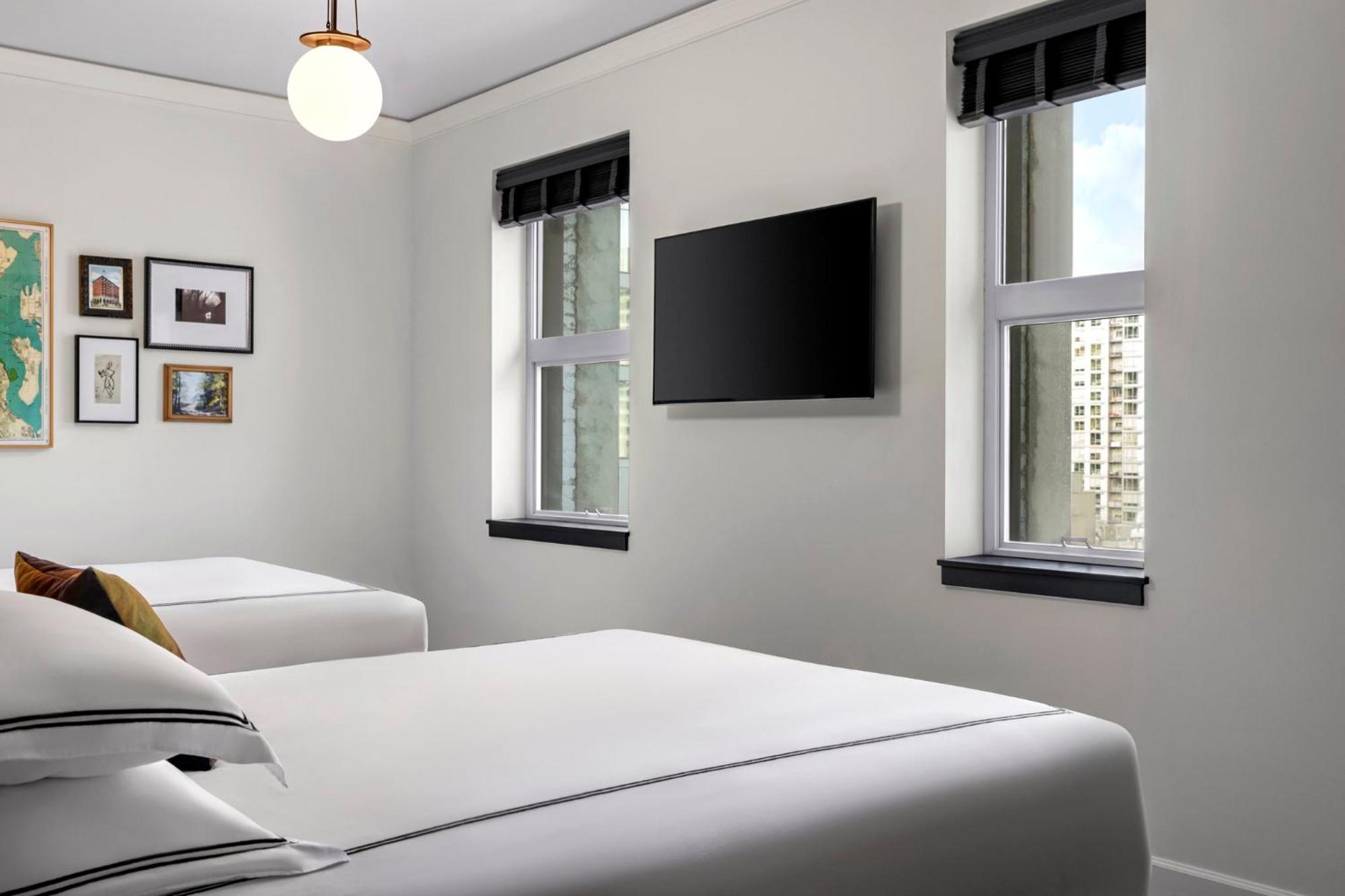 Kimpton Palladian Hotel By Ihg Seattle Exterior photo