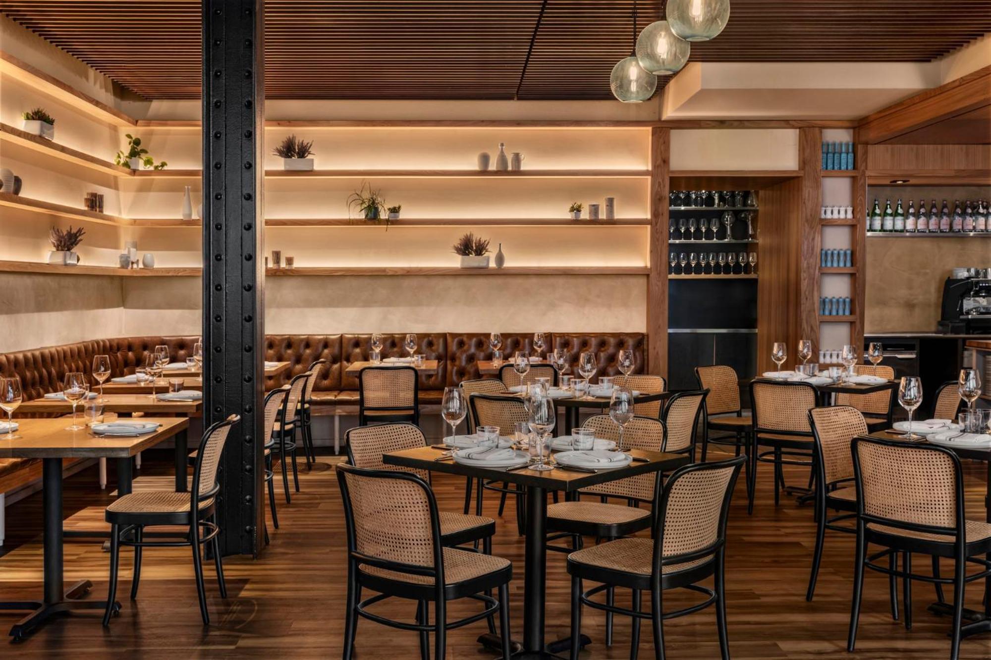 Kimpton Palladian Hotel By Ihg Seattle Exterior photo